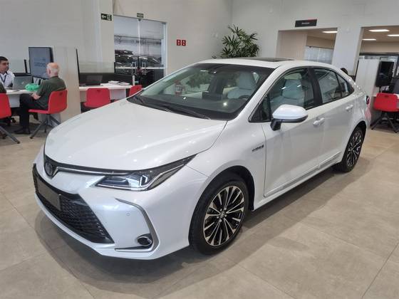 TOYOTA COROLLA 1.8 VVT-I HYBRID FLEX ALTIS PREMIUM CVT TOYOTA COROLLA 1.8 VVT-I HYBRID FLEX ALTIS PREMIUM CVT
